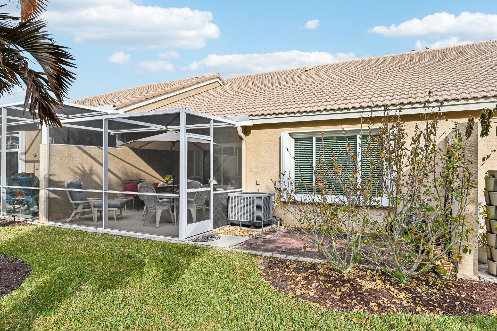 JENSEN BEACH GOLF AND COUNTRY CLUB - Residential