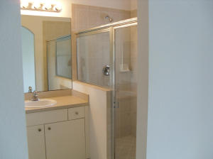 LINKS AT EMERALD DUNES CO - Residential Lease