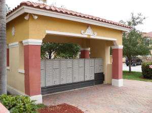 LINKS AT EMERALD DUNES CO - Residential Lease