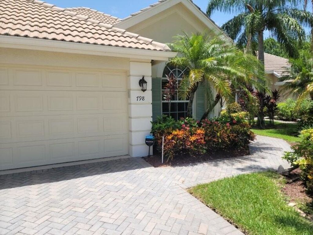 Photo of 798 SW Munjack Circle, Port Saint Lucie, FL 34986 (MLS # R11109553)