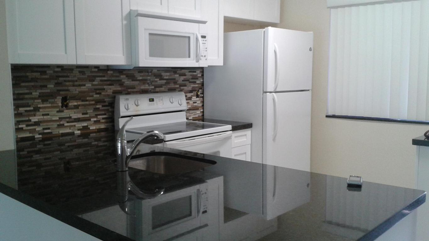 KENSINGTON WALK CONDO - Residential Lease