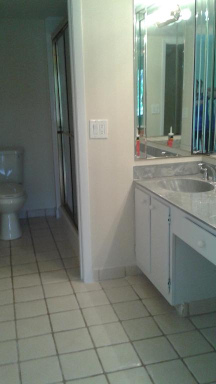 KENSINGTON WALK CONDO - Residential Lease