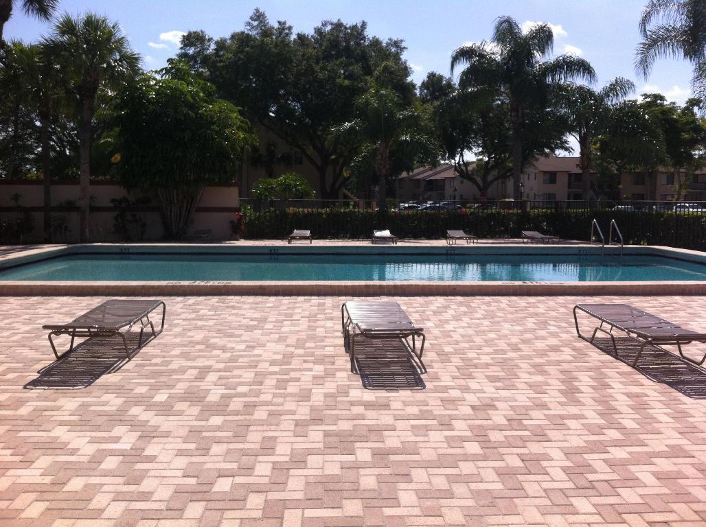 KENSINGTON WALK CONDO - Residential Lease