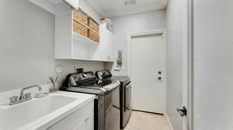 Tiny photo for 6261 NW 120th Drive, Coral Springs, FL 33076 (MLS # R11166234)