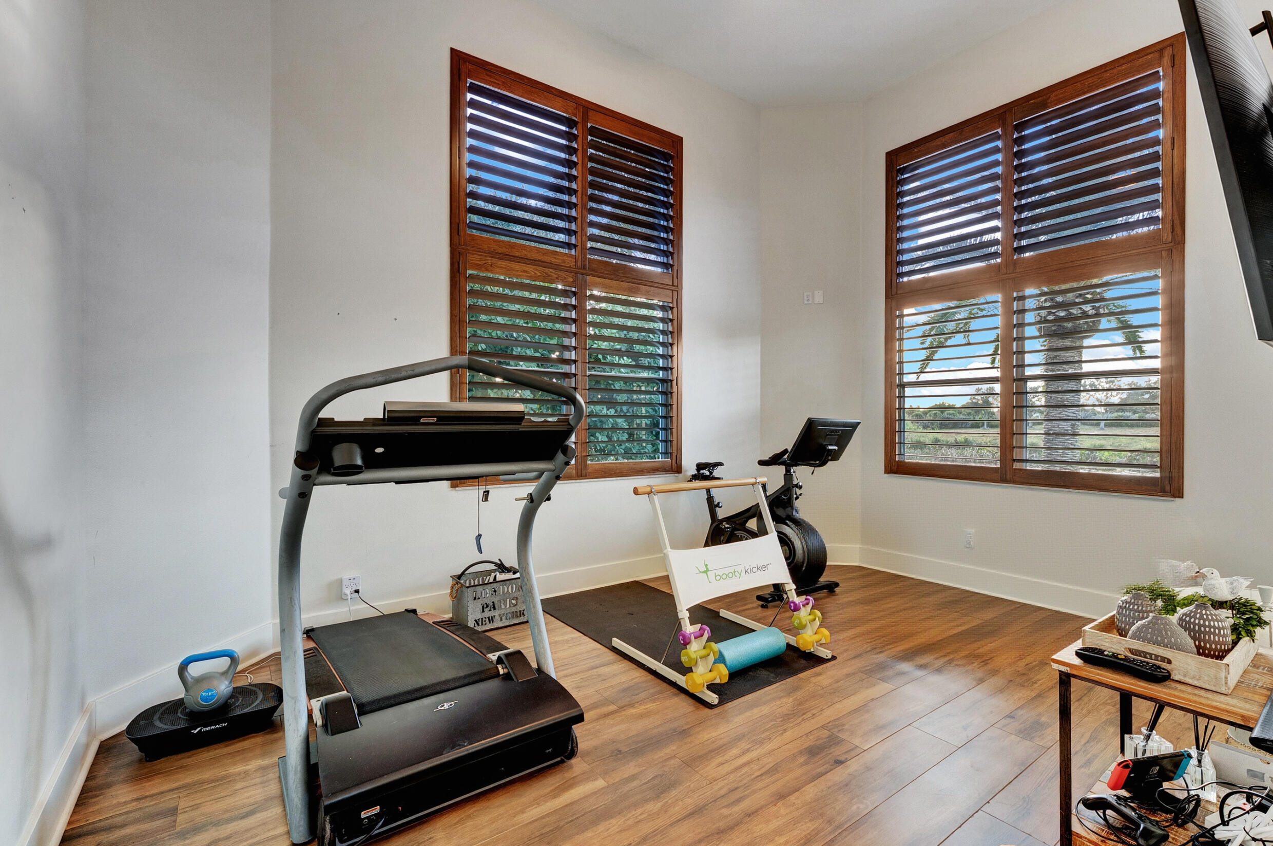 HERON BAY TWO - Residential