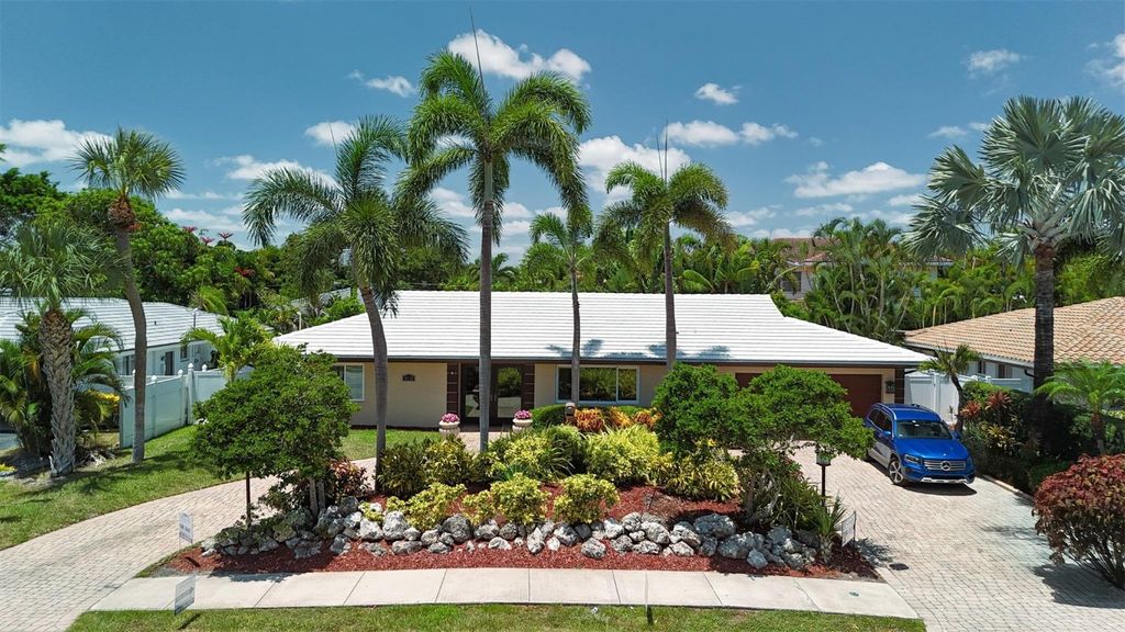 Photo of 4131 Bayview Drive, Fort Lauderdale, FL 33308 (MLS # F10512768)