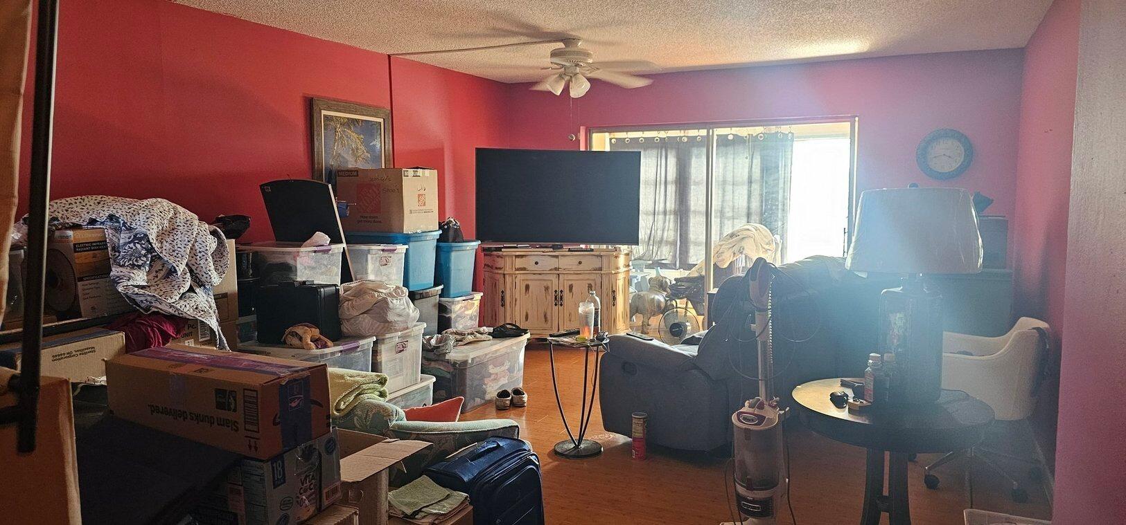 VILLAGES OF ORIOLE BONAIRE - Residential