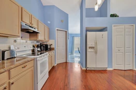 PORT ST LUCIE SECTION 14 - Residential Lease