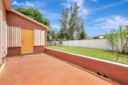 PORT ST LUCIE SECTION 14 - Residential Lease