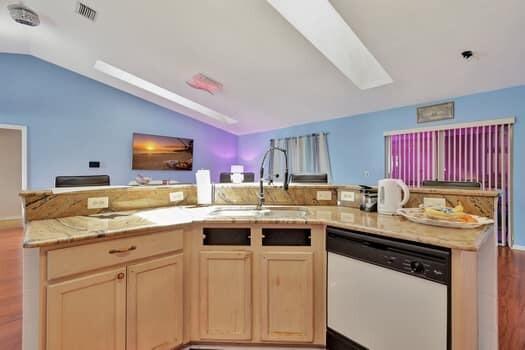 PORT ST LUCIE SECTION 14 - Residential Lease