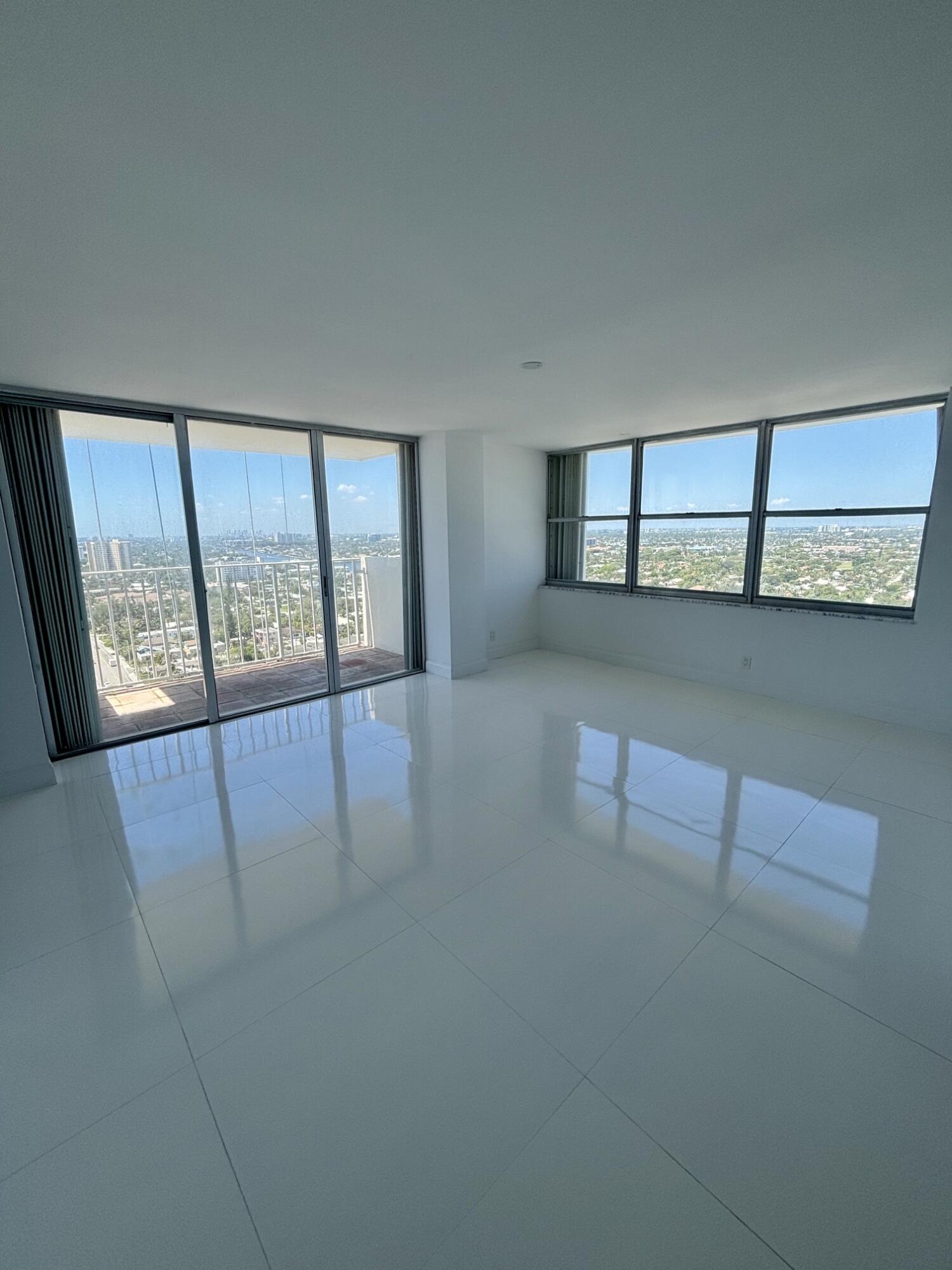 POMPANO BEACH CLUB CONDO - Residential Lease