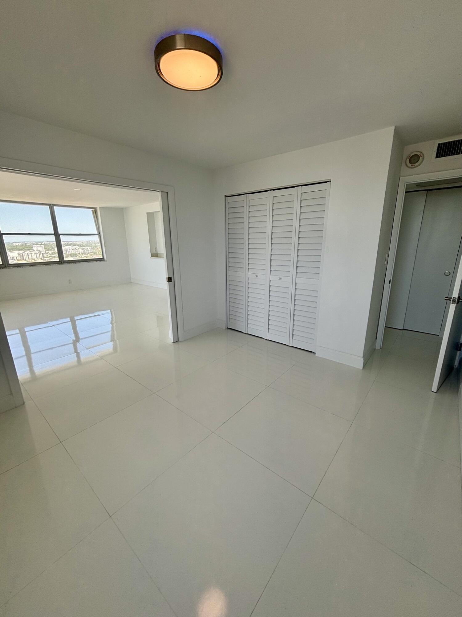 POMPANO BEACH CLUB CONDO - Residential Lease
