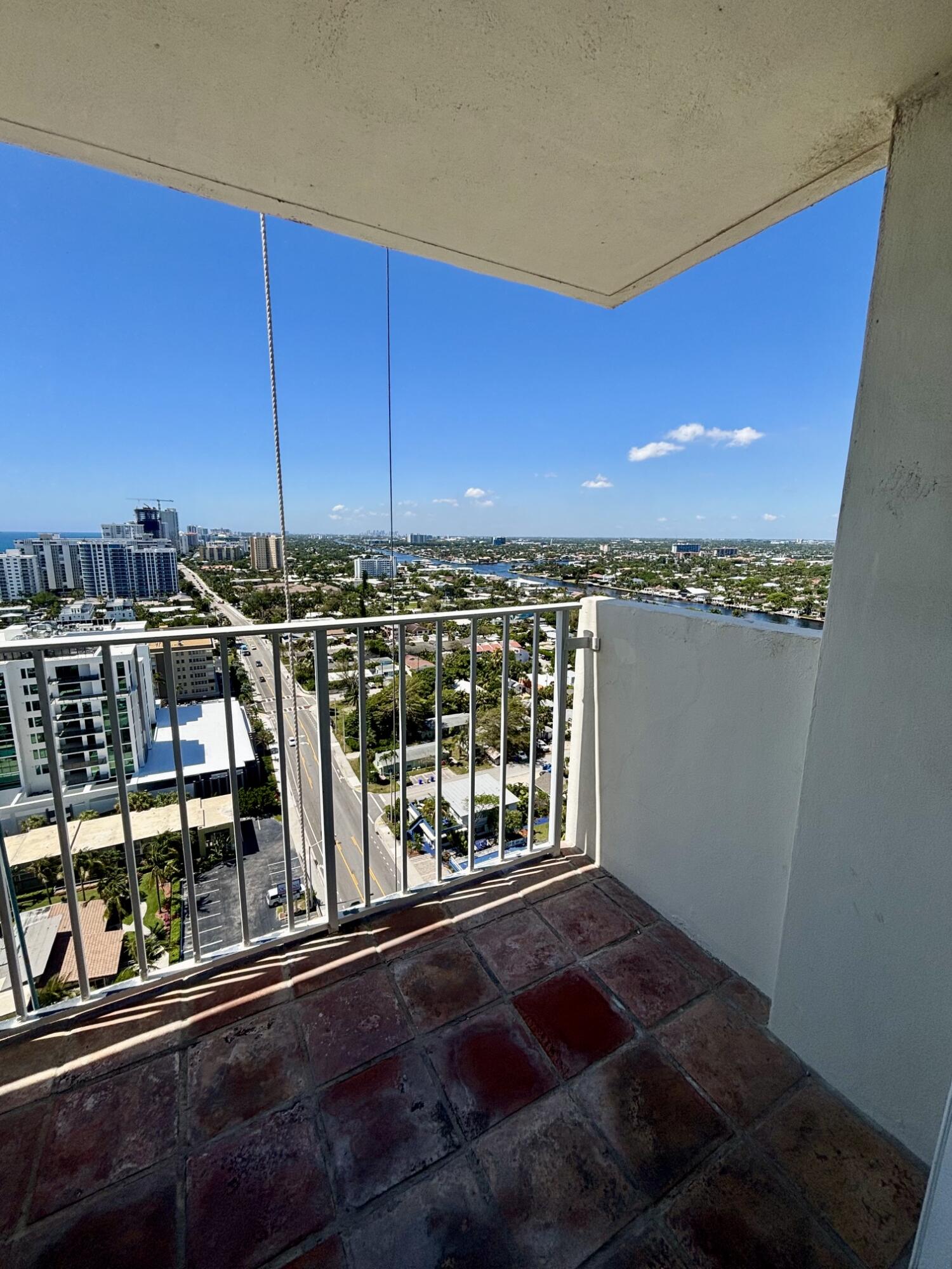 POMPANO BEACH CLUB CONDO - Residential Lease