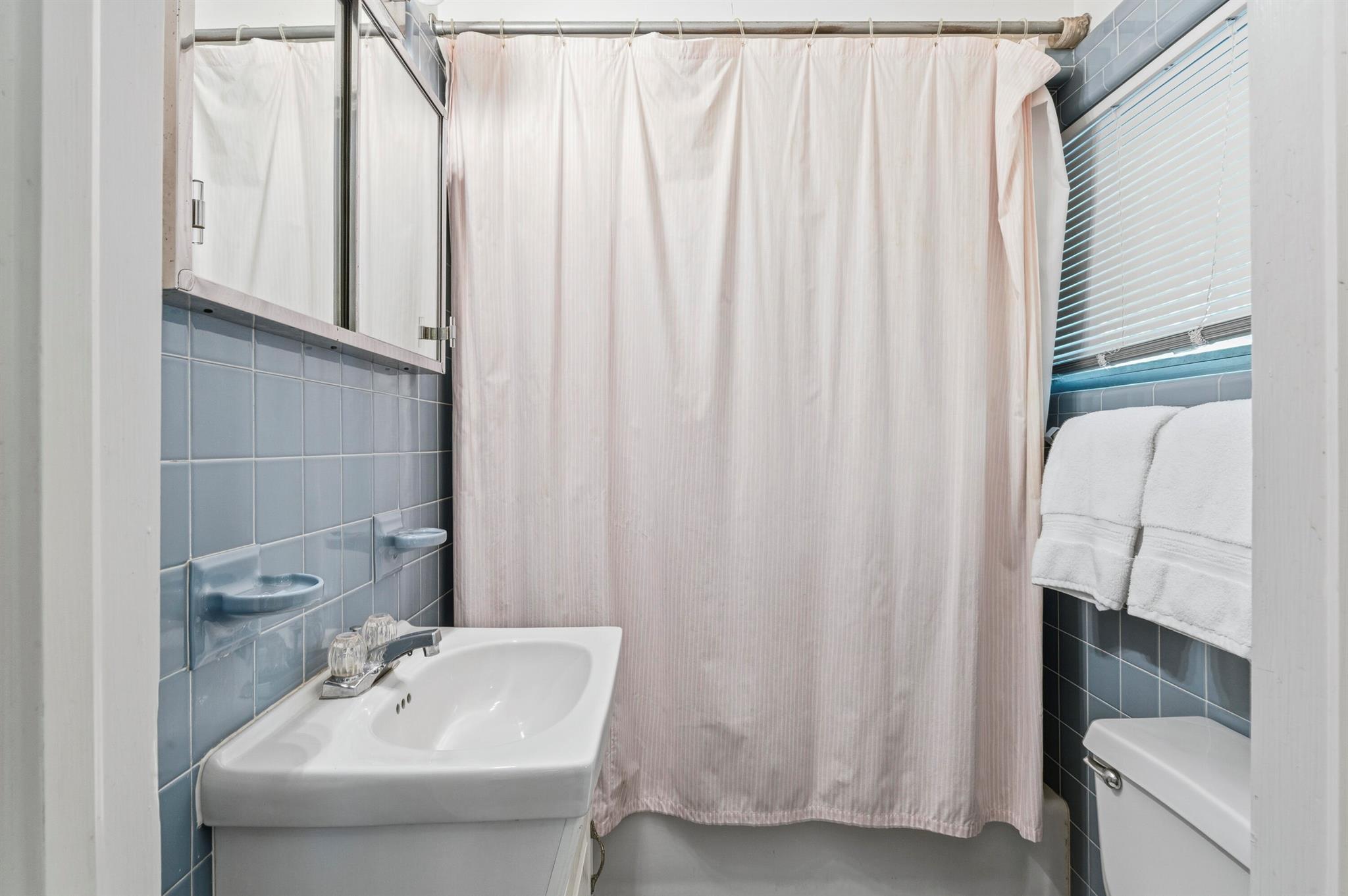 BELLO LIDO RESUB - Residential