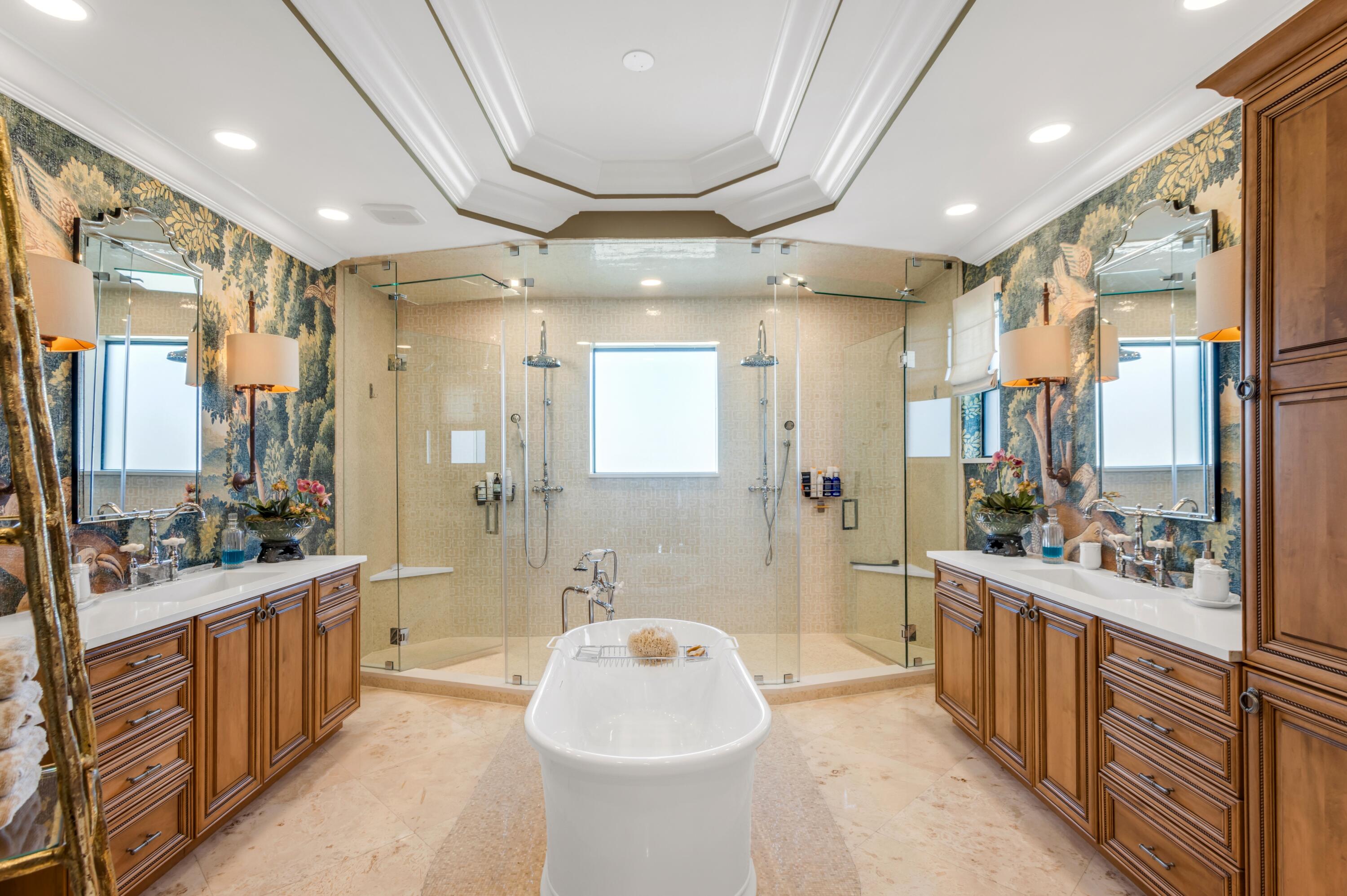 BOCA HARBOUR - Residential