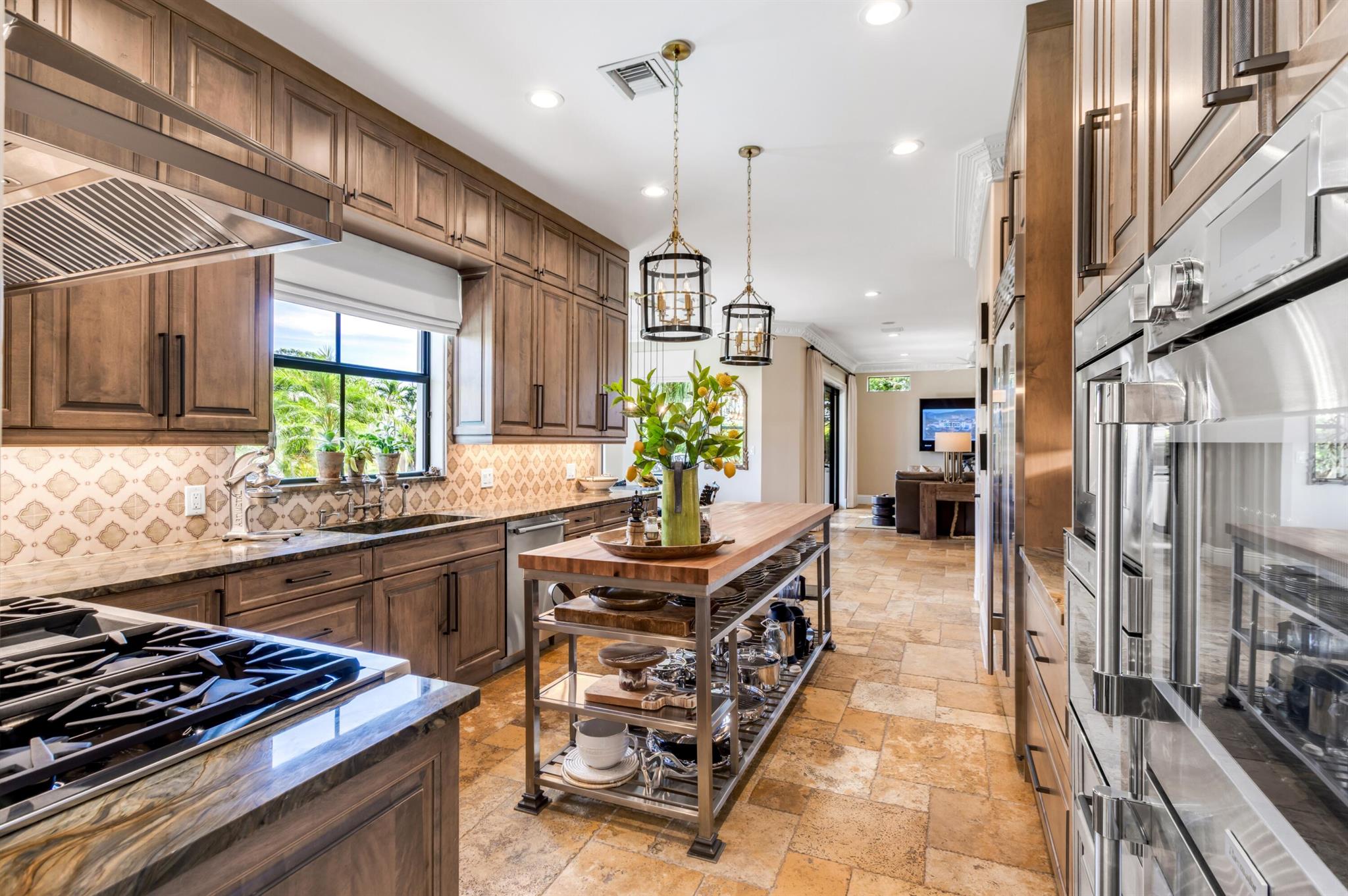 BOCA HARBOUR - Residential