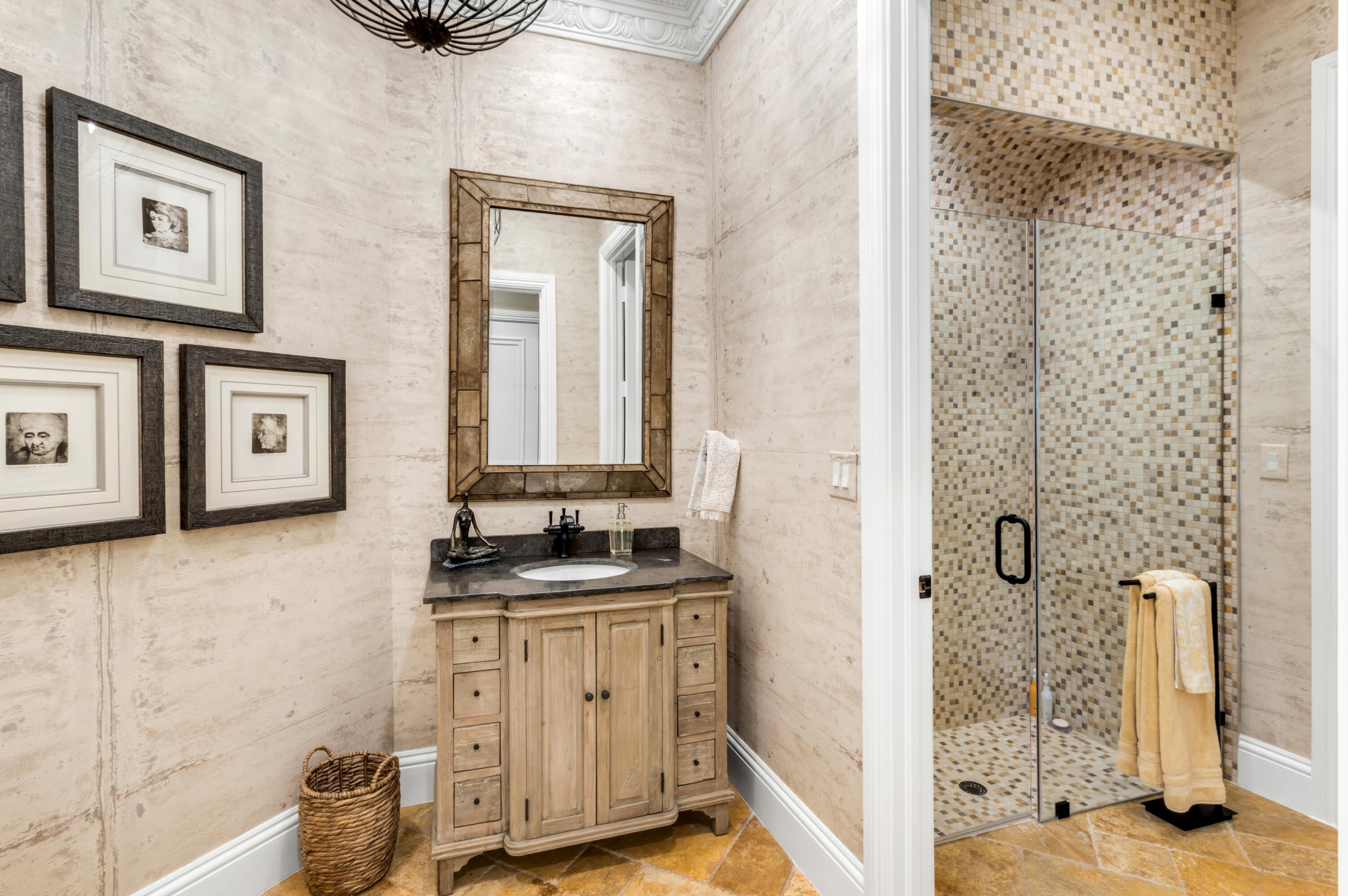 BOCA HARBOUR - Residential