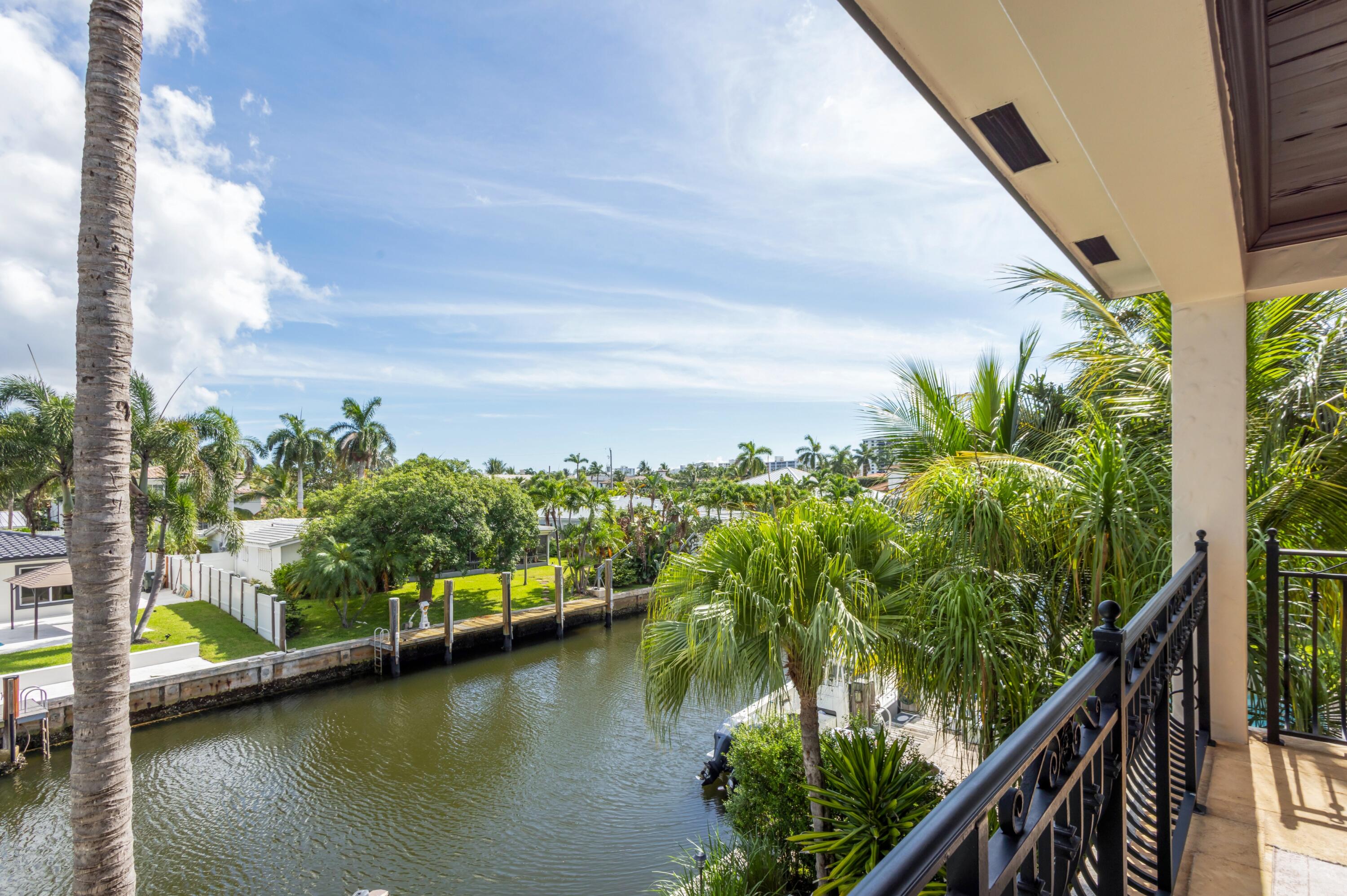 BOCA HARBOUR - Residential