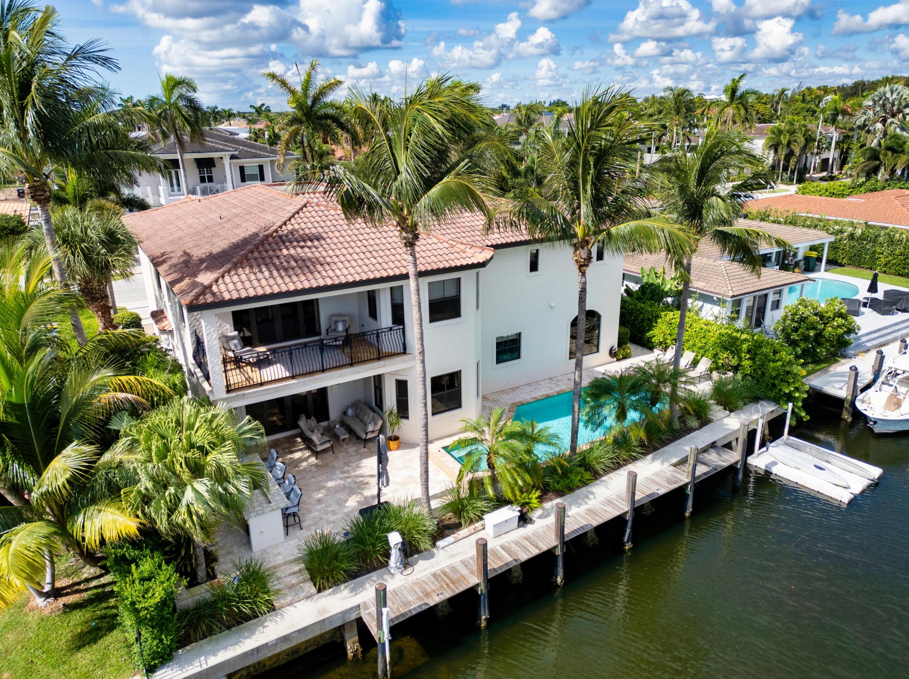 BOCA HARBOUR - Residential