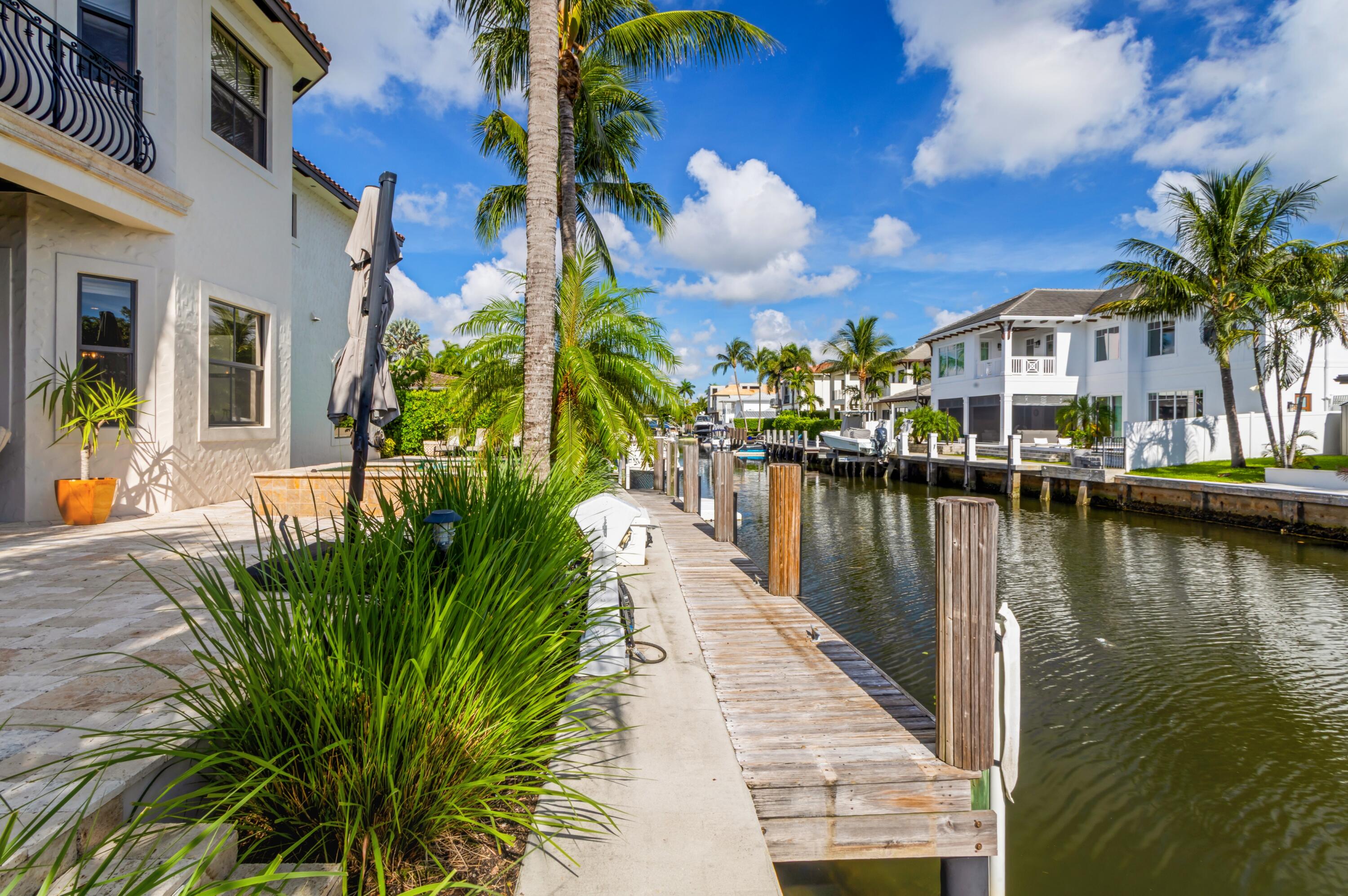 BOCA HARBOUR - Residential