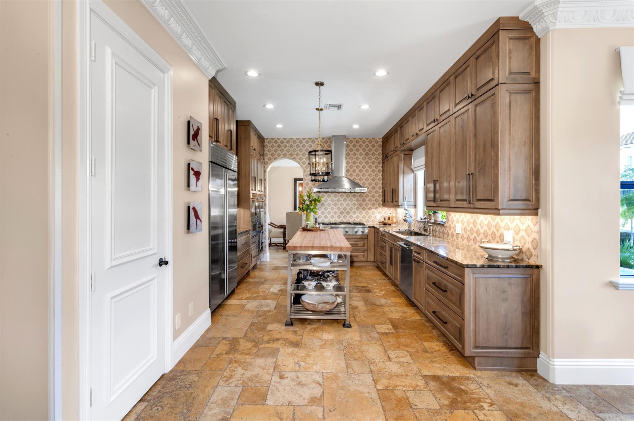 BOCA HARBOUR - Residential