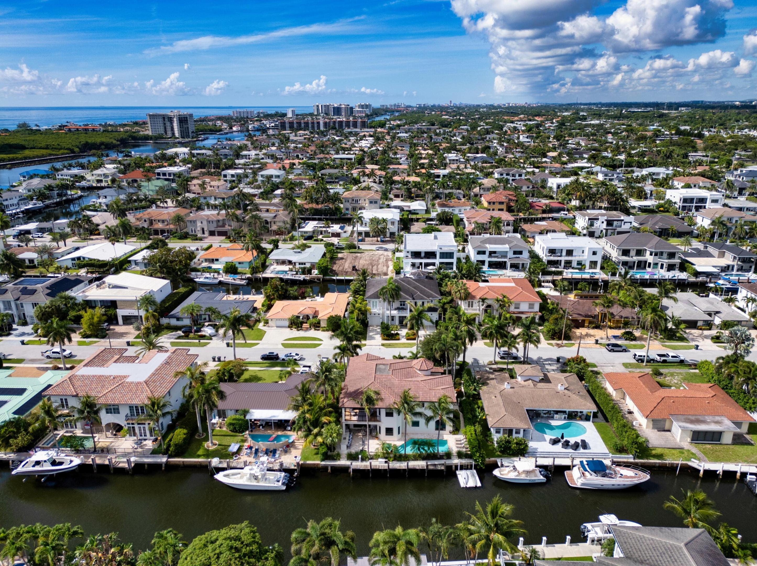 BOCA HARBOUR - Residential