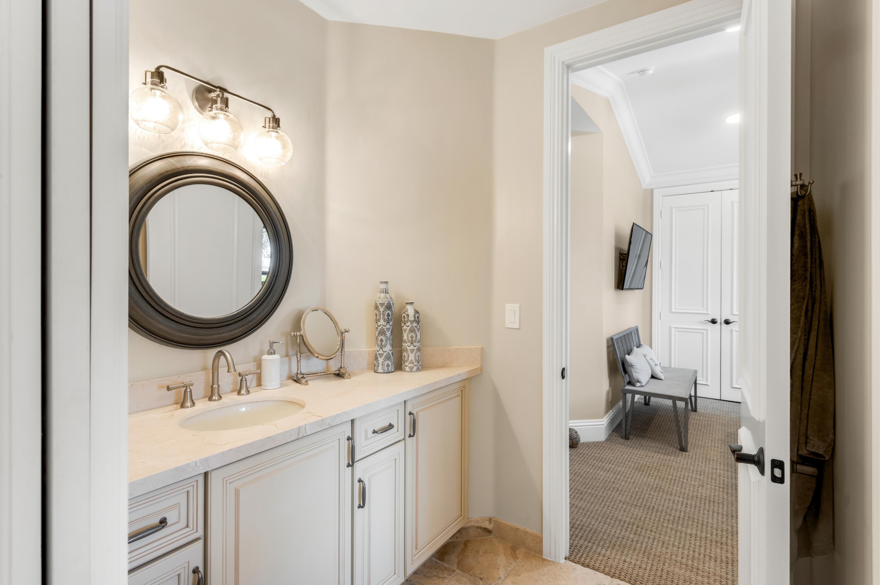 BOCA HARBOUR - Residential