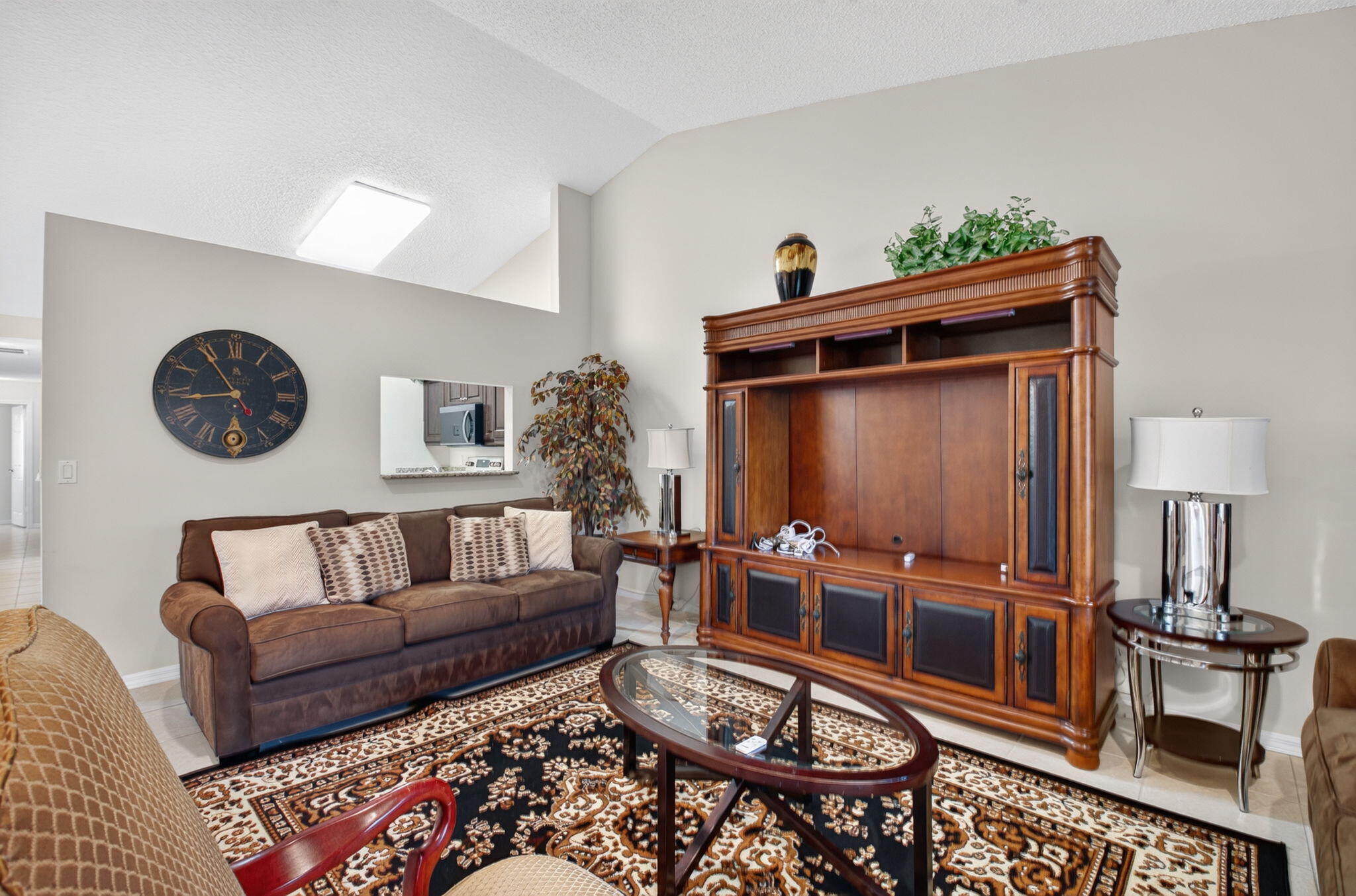 Properties | Stephanie Kaufman 6100 PETUNIA Road