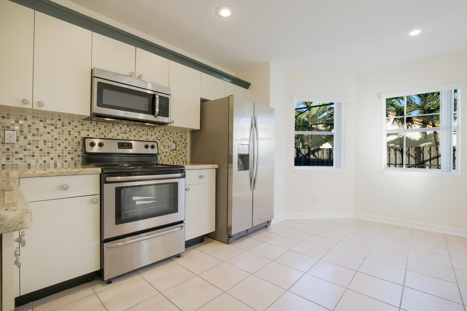 SPINNAKER BAY AT LAKE CHARLESTON - Residential Lease