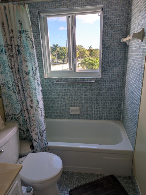 Tiny photo for 3036 Ventnor H #3036, Deerfield Beach, FL 33442 (MLS # R11149206)