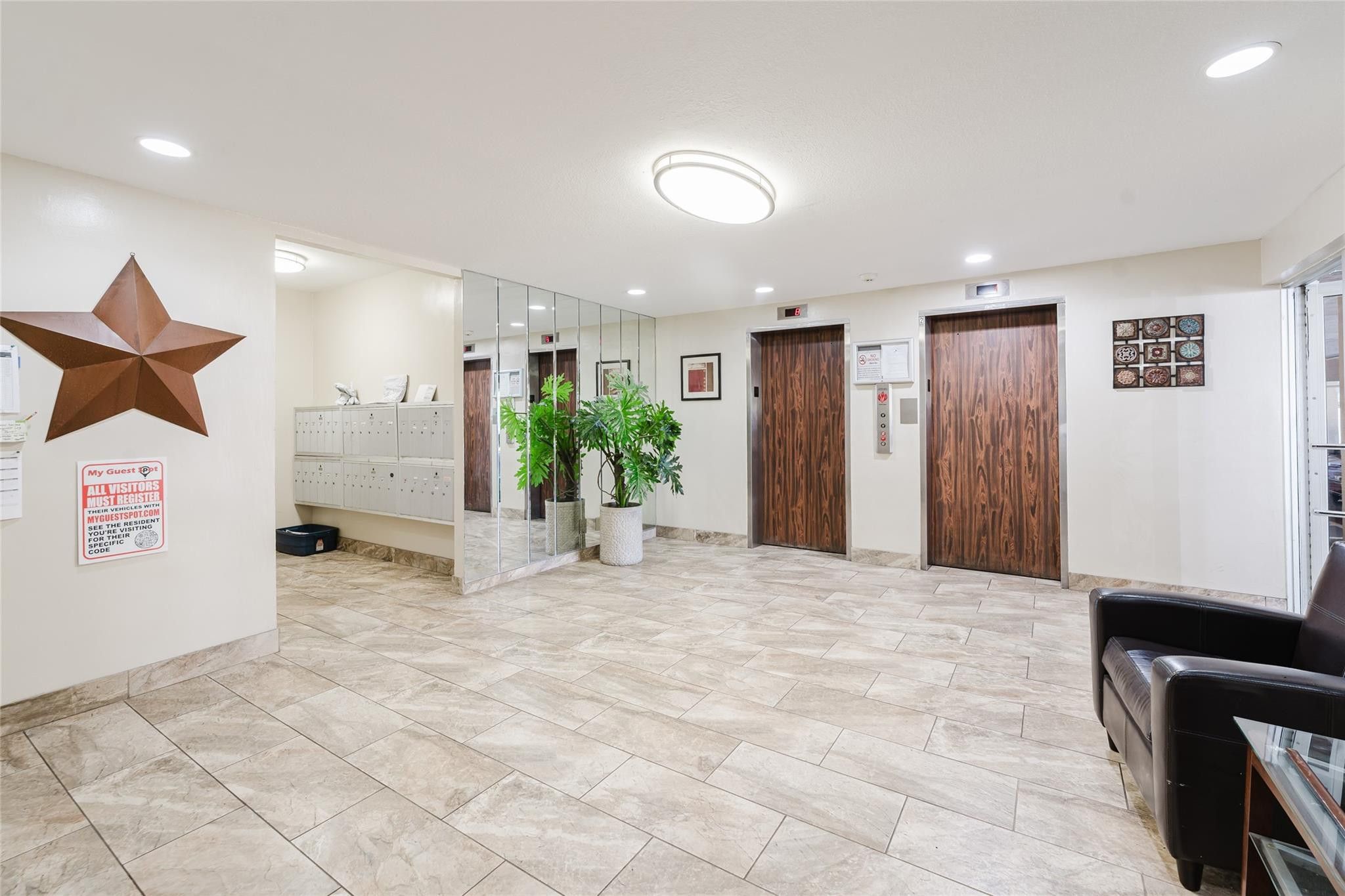 1811 Jefferson Street 304