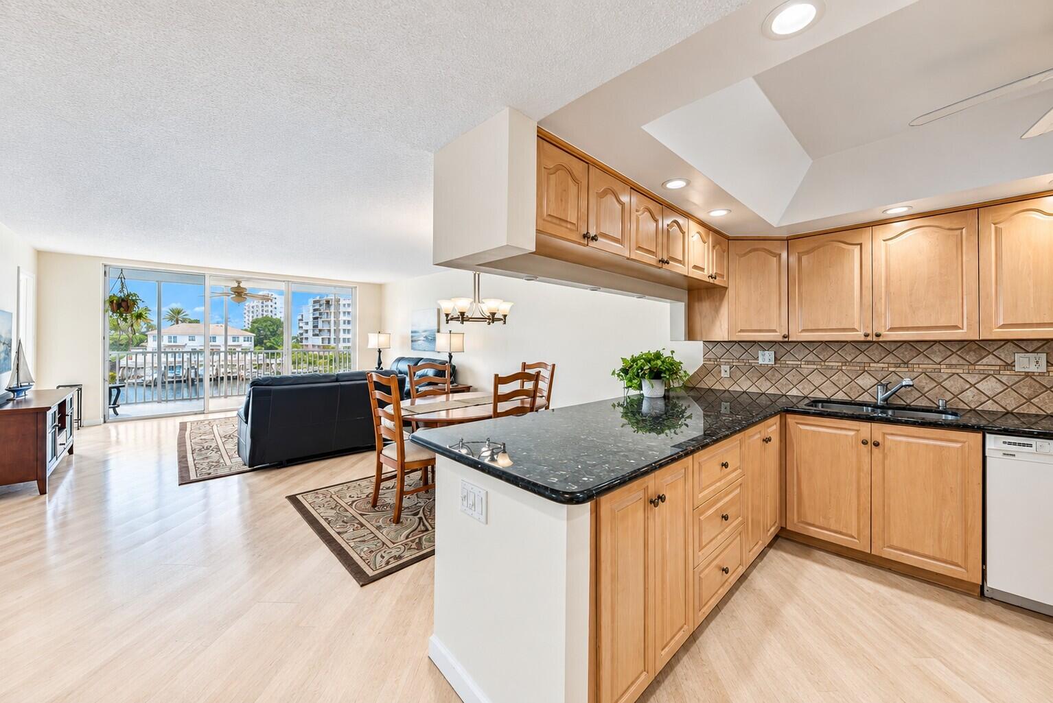 3180 NE 48TH Court 309