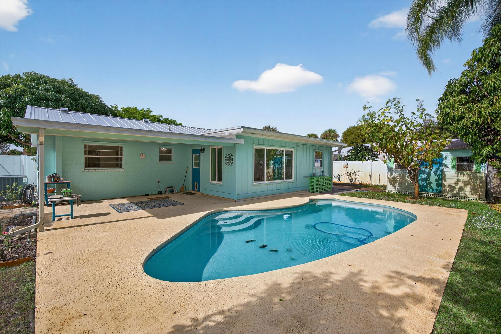 EASTRIDGE ESTATES / Hobe - Residential