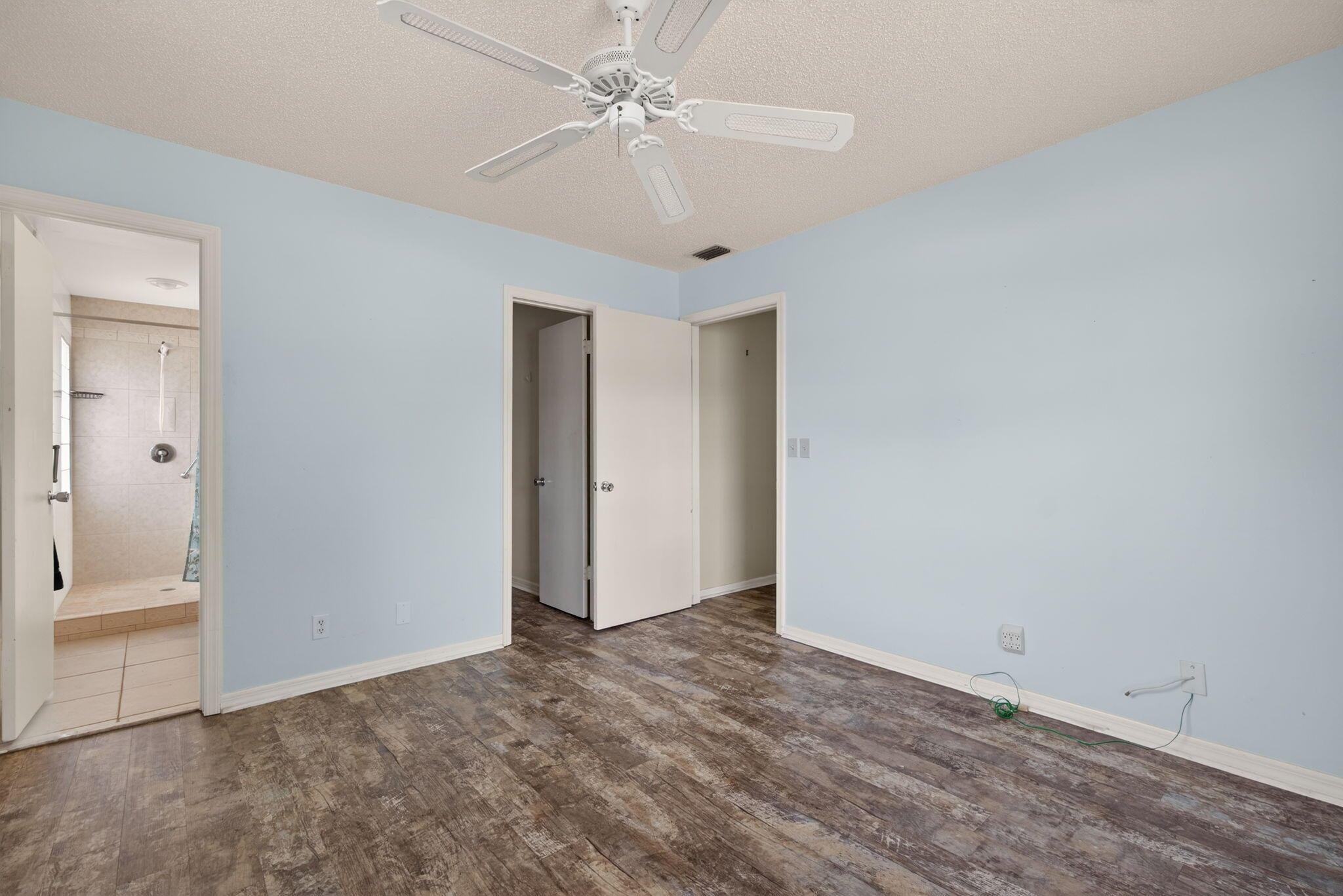 EASTRIDGE ESTATES / Hobe - Residential