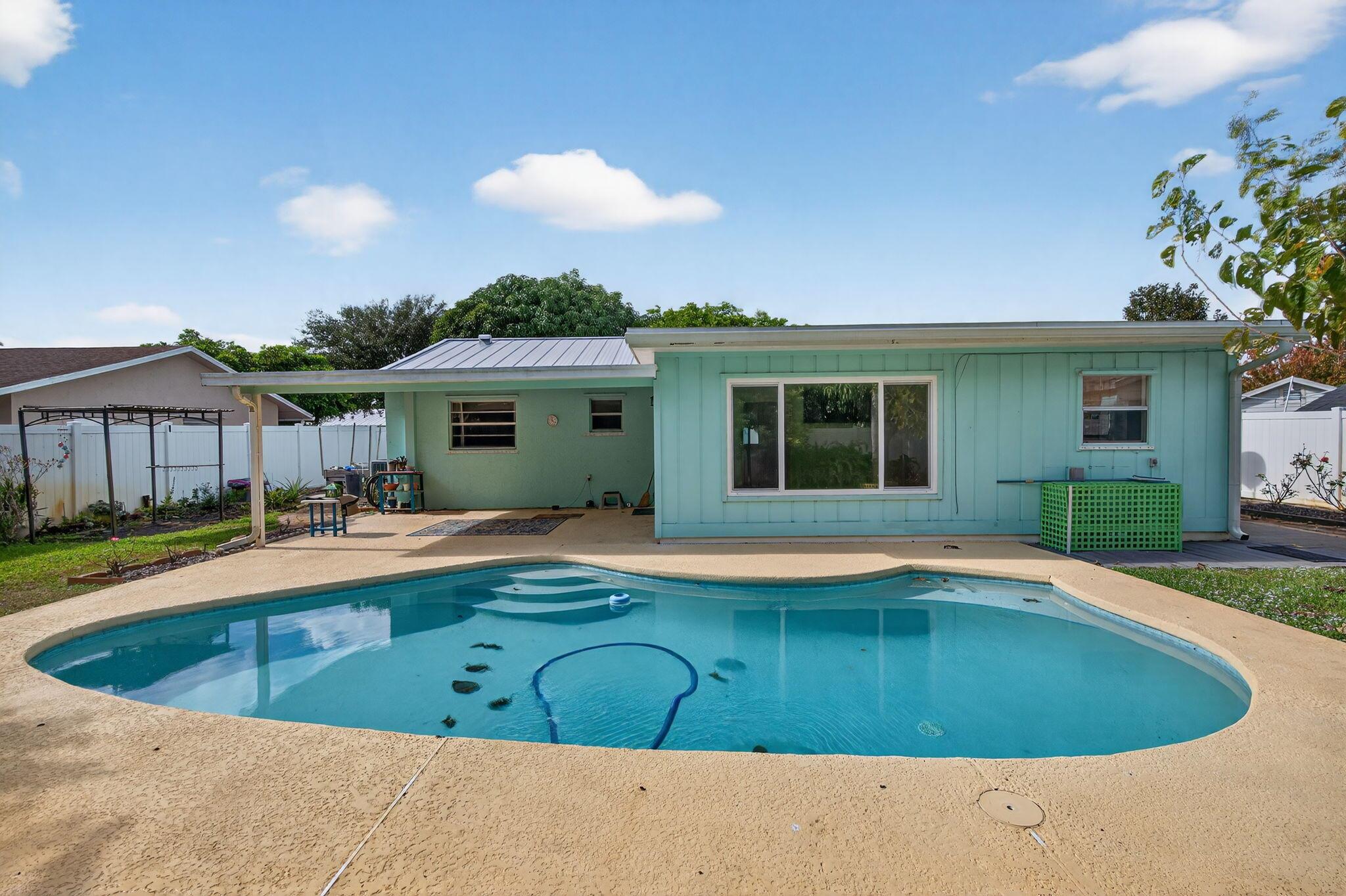 EASTRIDGE ESTATES / Hobe - Residential