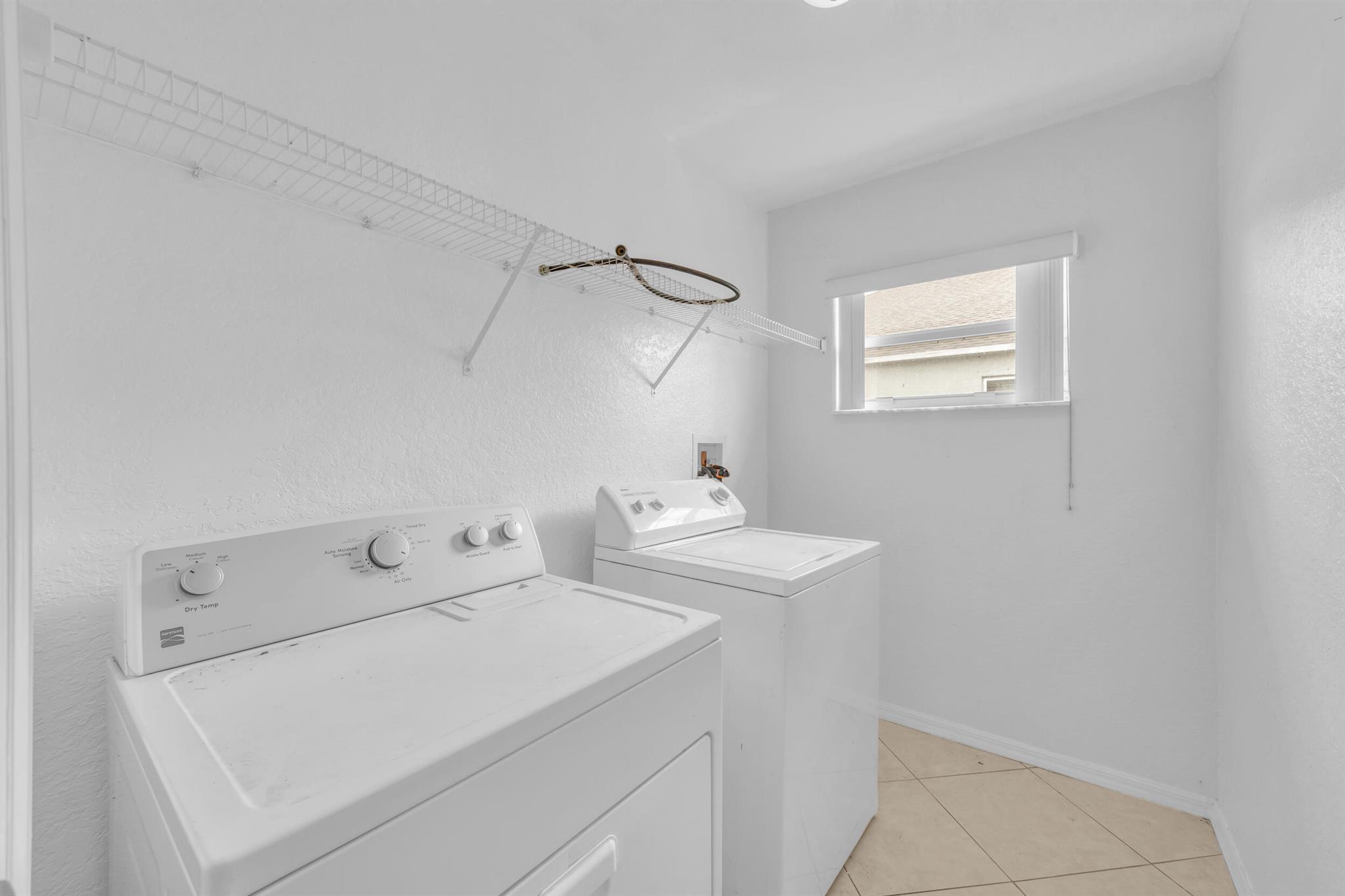 PORT ST LUCIE SECTION 15 - Residential Lease