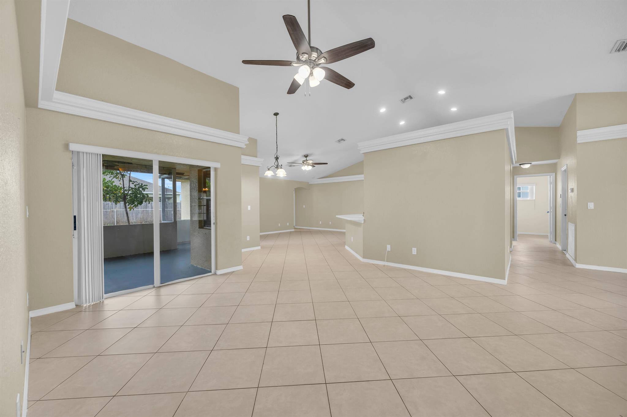 PORT ST LUCIE SECTION 15 - Residential Lease