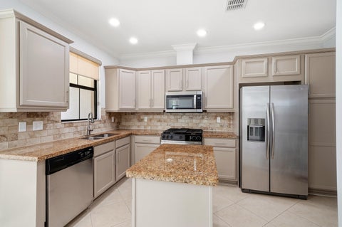 Tiny photo for 3390 NW 125th Avenue, Sunrise, FL 33323 (MLS # B26041216)