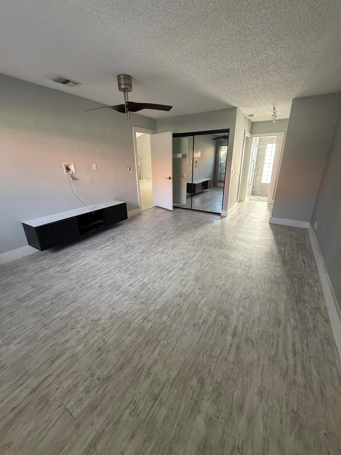 VILLAS OF GREEN GLEN II-B - Residential