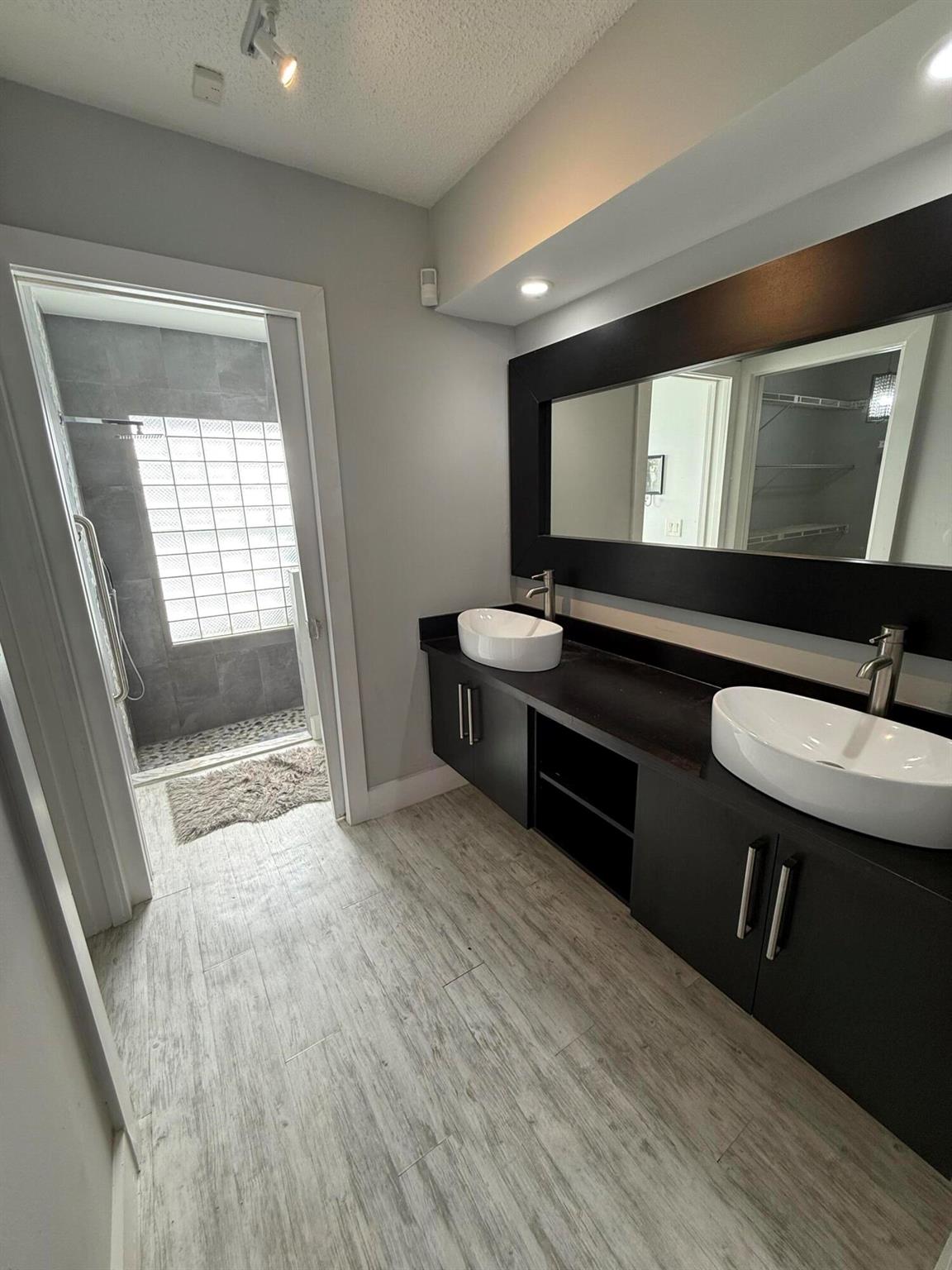 VILLAS OF GREEN GLEN II-B - Residential