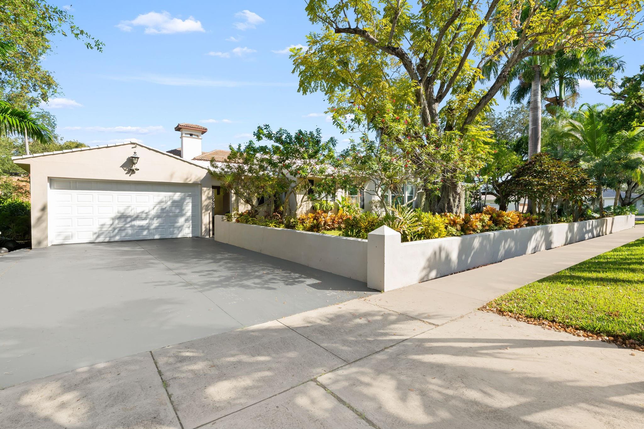 Rio Vista C J Hectors Res - Residential