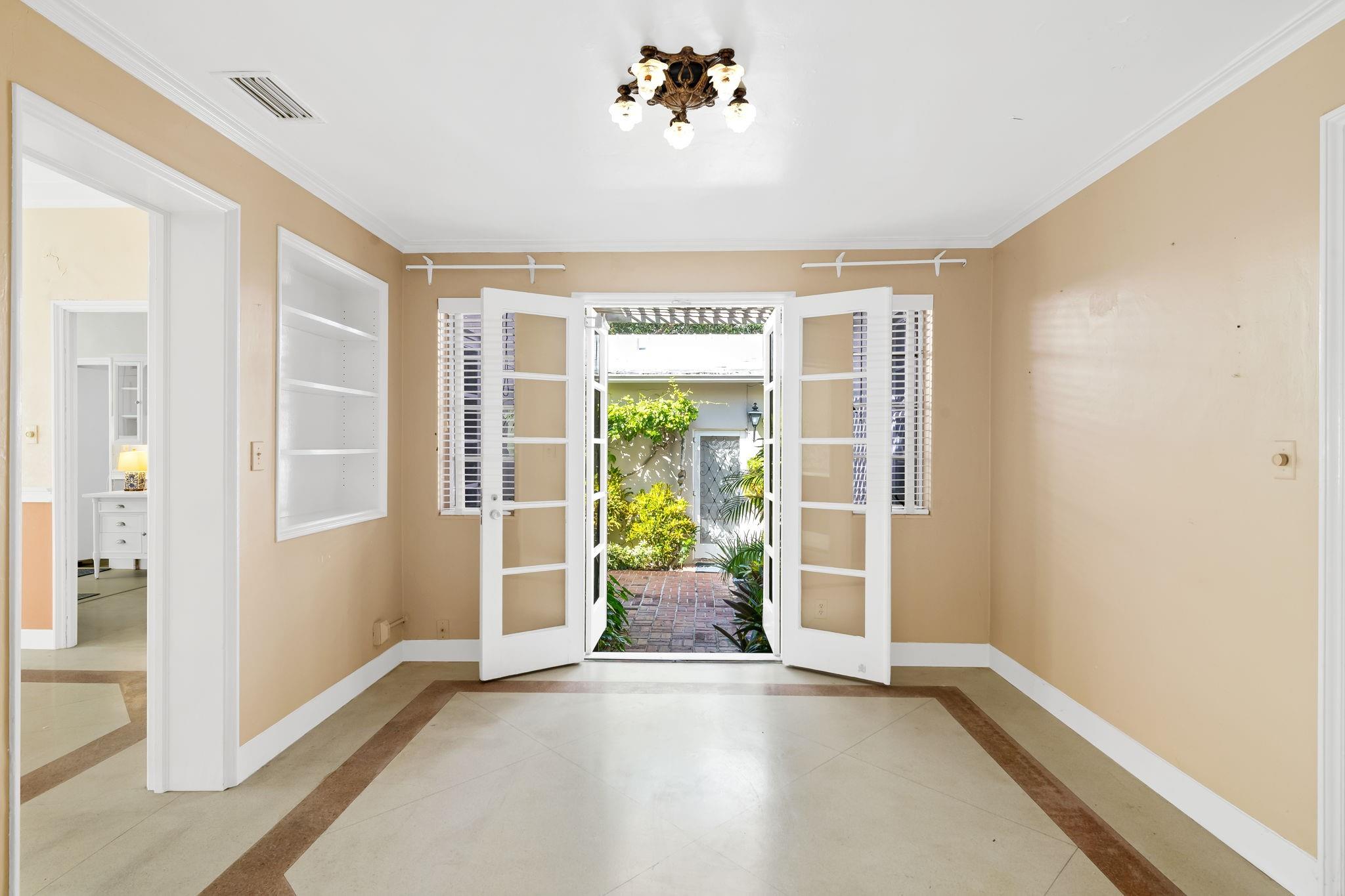 Rio Vista C J Hectors Res - Residential