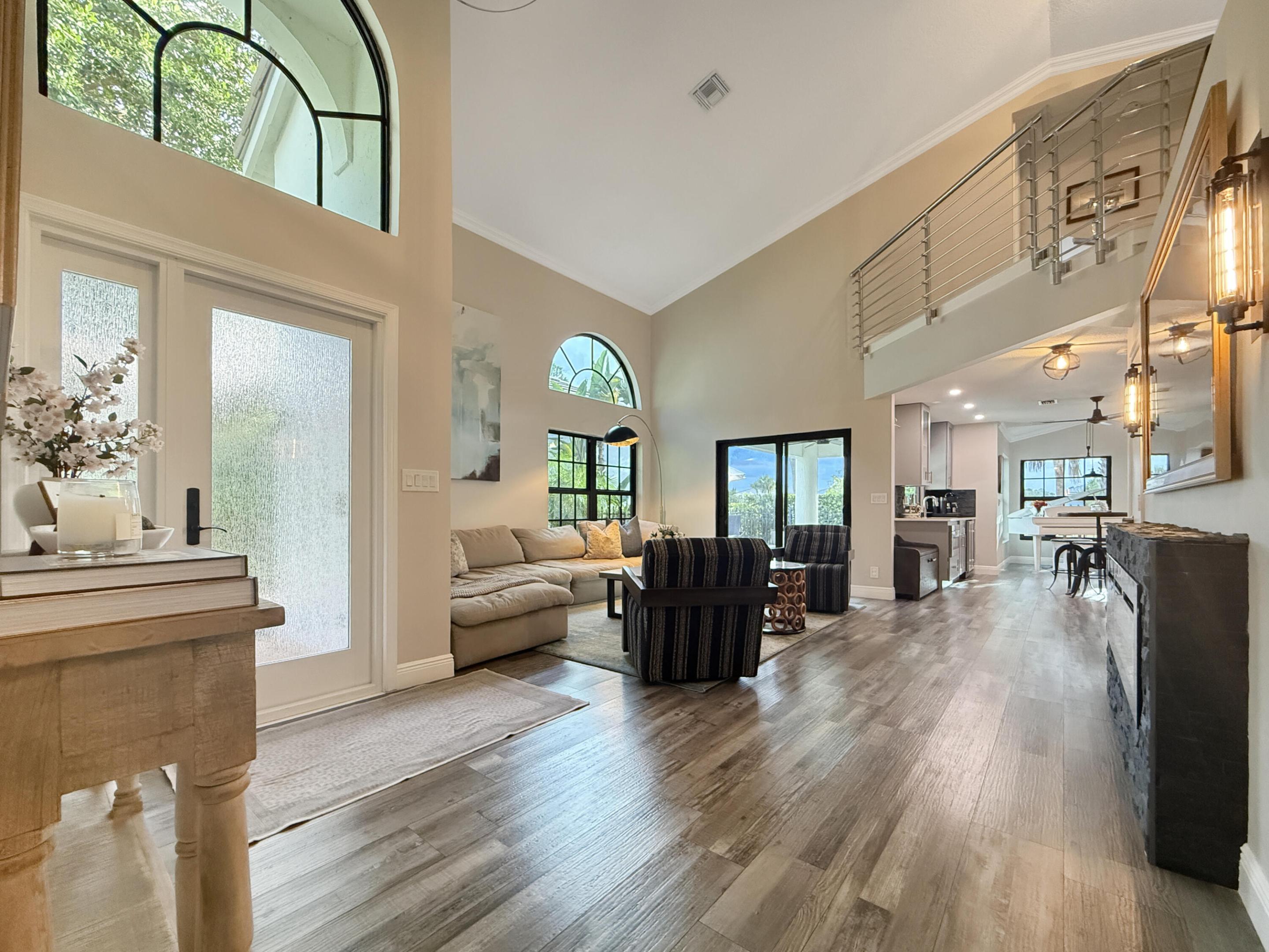 240 Sherwood Forest Drive