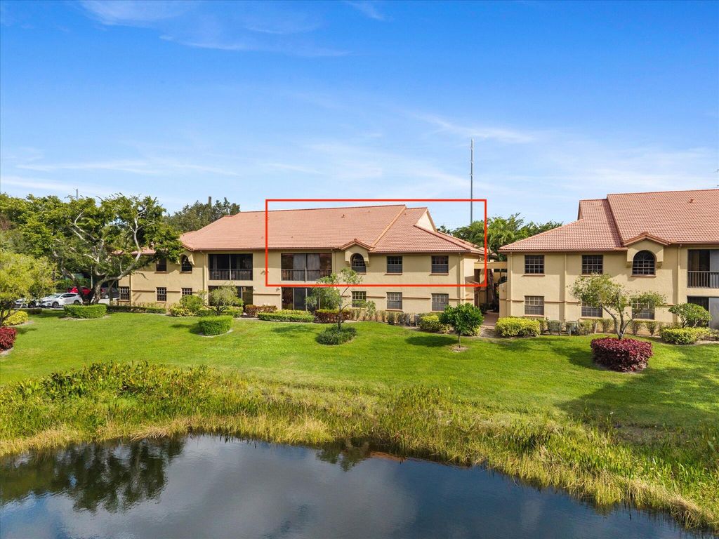 Photo of 5131 Europa Drive #L, Boynton Beach, FL 33437 (MLS # R11153838)