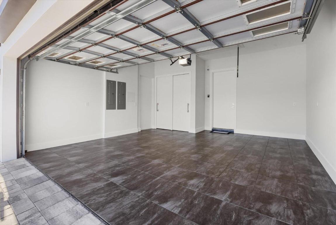 PORT ST LUCIE SECTION 39 - Residential