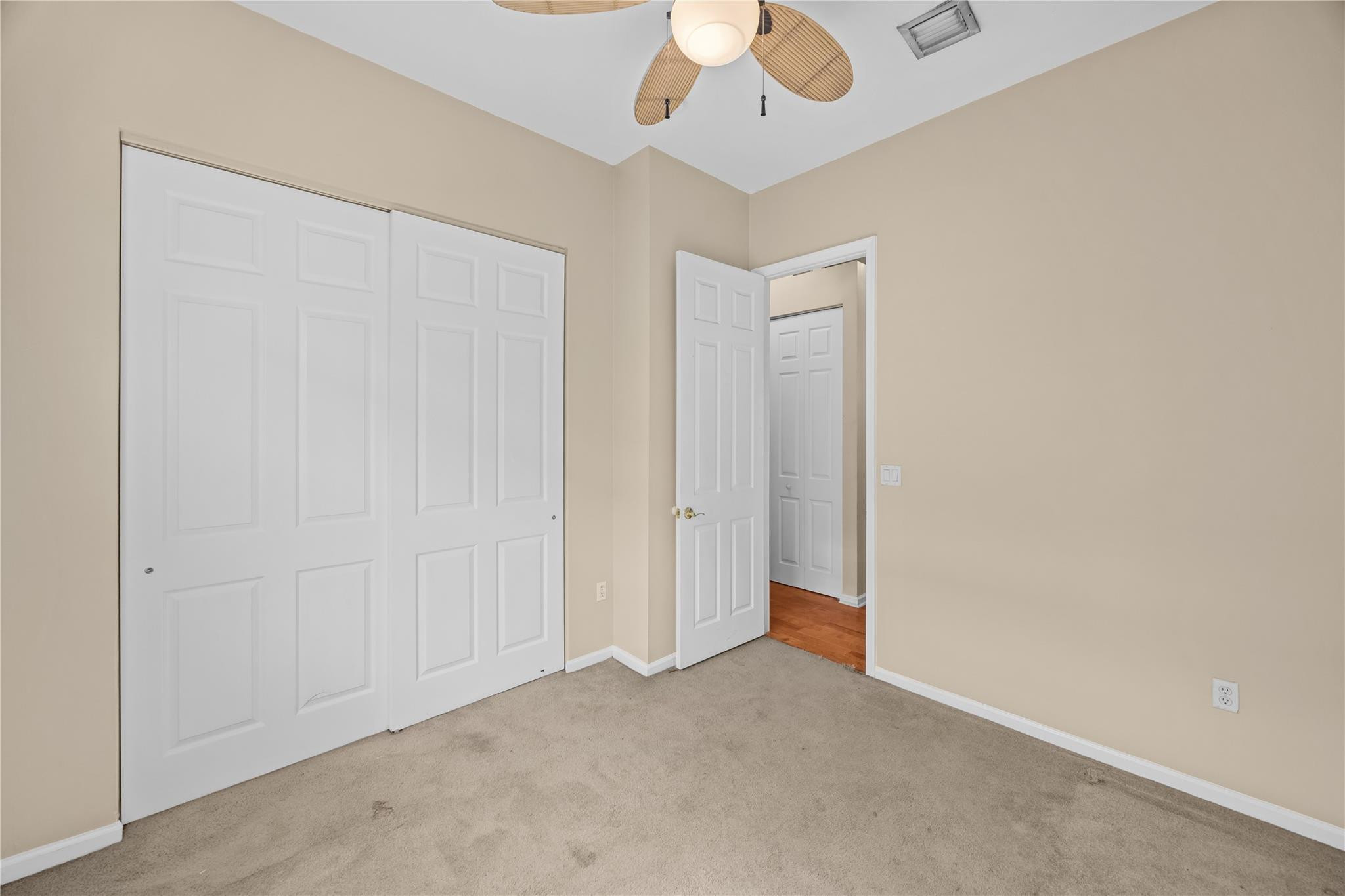 Riviera Isles I 167-28 B - Residential