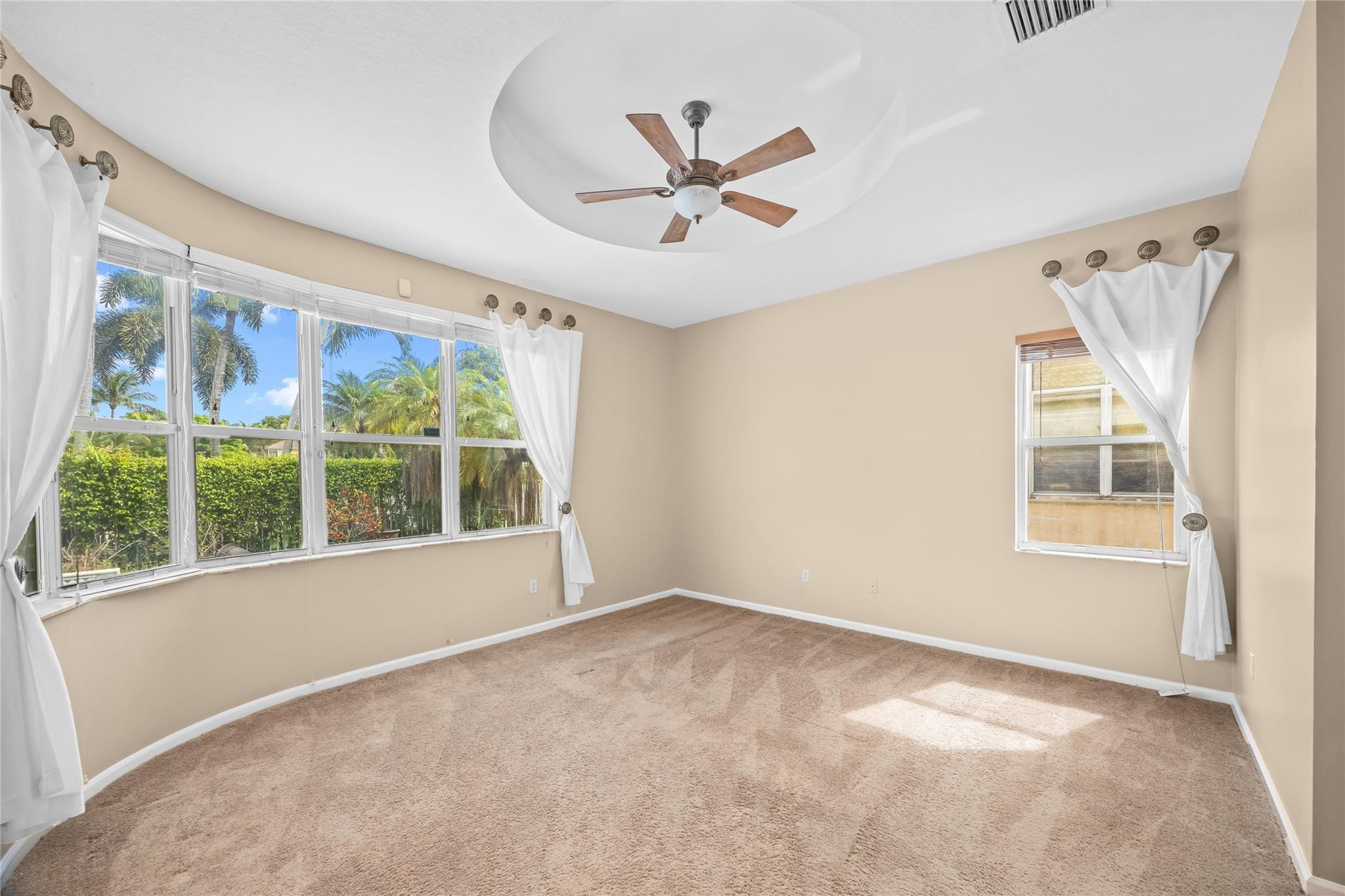 Riviera Isles I 167-28 B - Residential