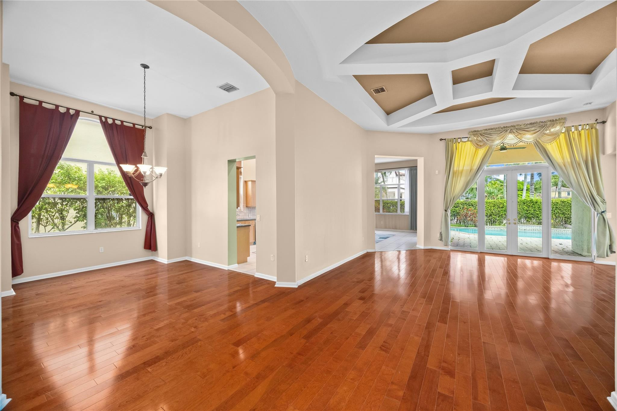 Riviera Isles I 167-28 B - Residential