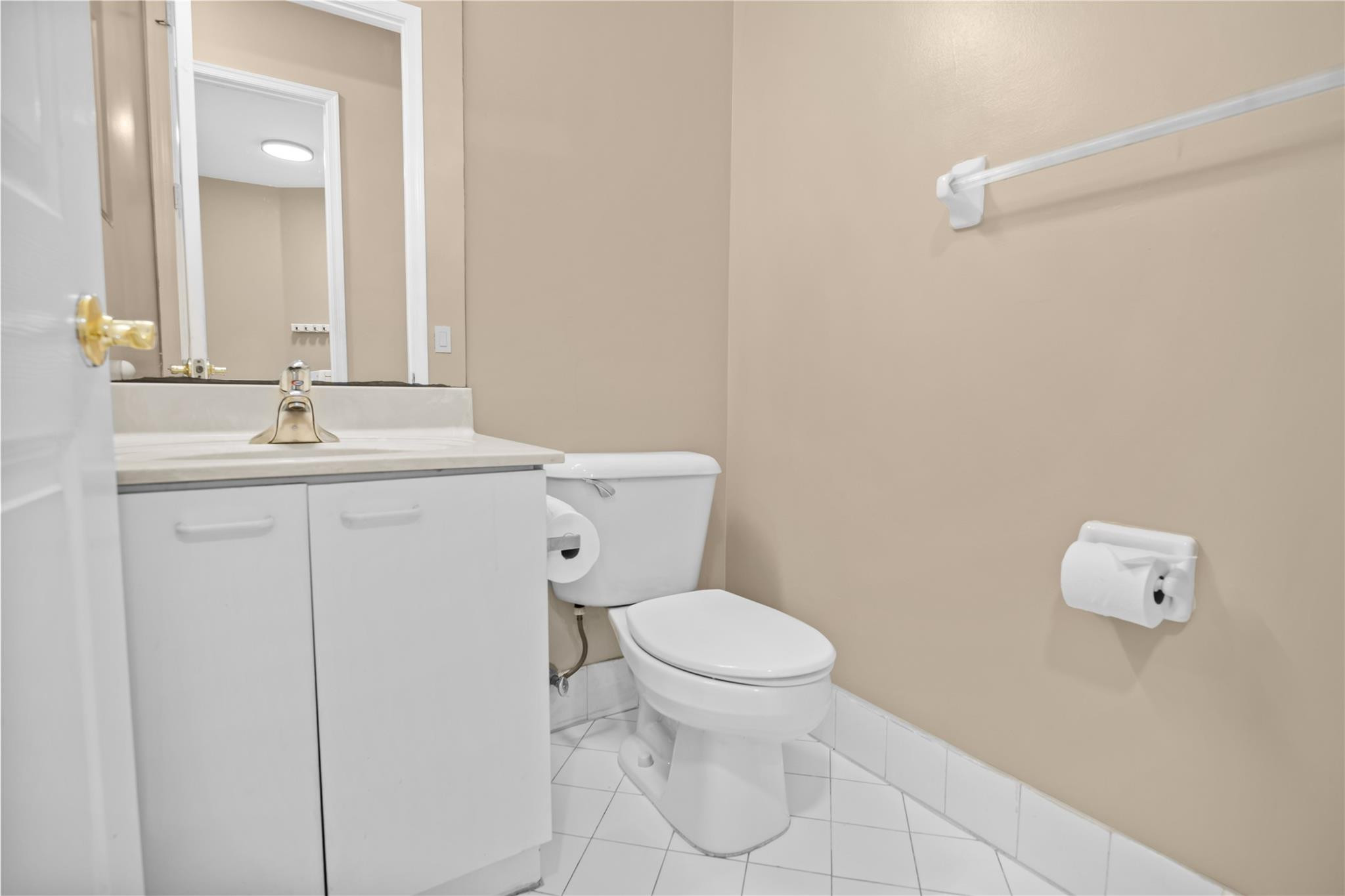 Riviera Isles I 167-28 B - Residential