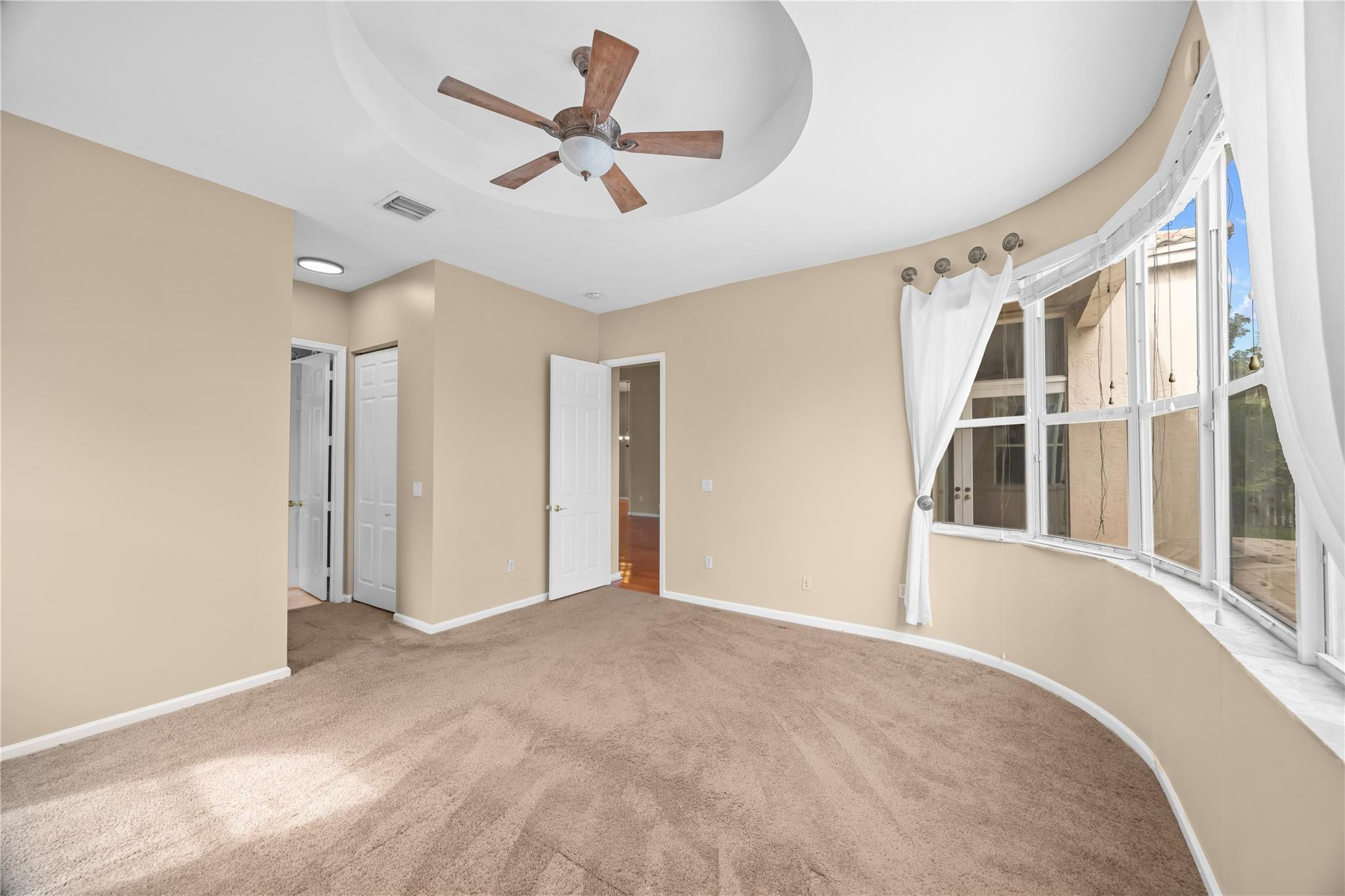 Riviera Isles I 167-28 B - Residential